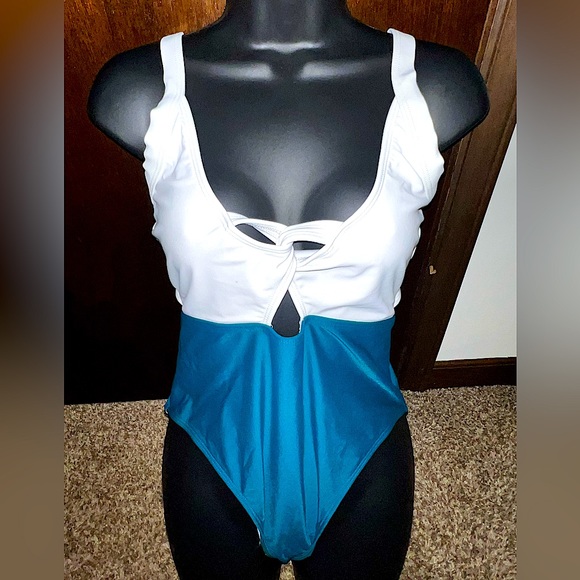 Zaful Other - Zaful One Piece Open Back Twisted Front Swim Suit